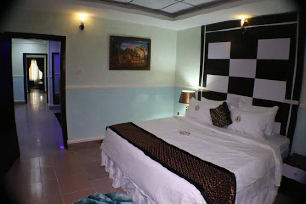Room In Lodge - All Seasons Hotel-Owerri 外观 照片